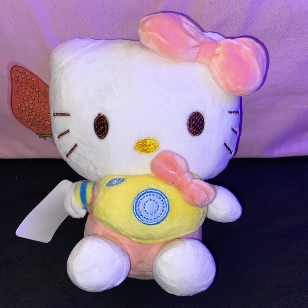 Sanrio Hello Kitty plushie